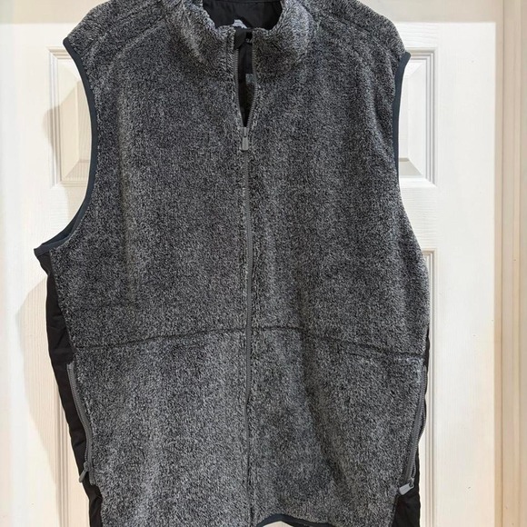 Other - Tommy Bahama gray heathered fleece vest size XXL